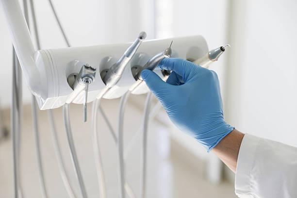 Professional Emergency Dentist technician working in Mabank, TX